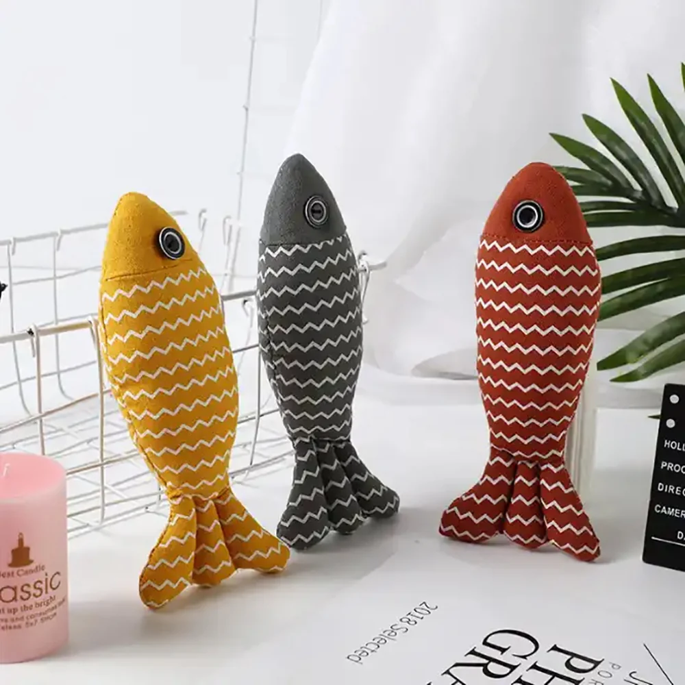 Burlap Fish Catnip Cat Toy – Durable Plush Kicker Toy with Crinkle Sound for Indoor Kittens & Teething Cats - Image 5